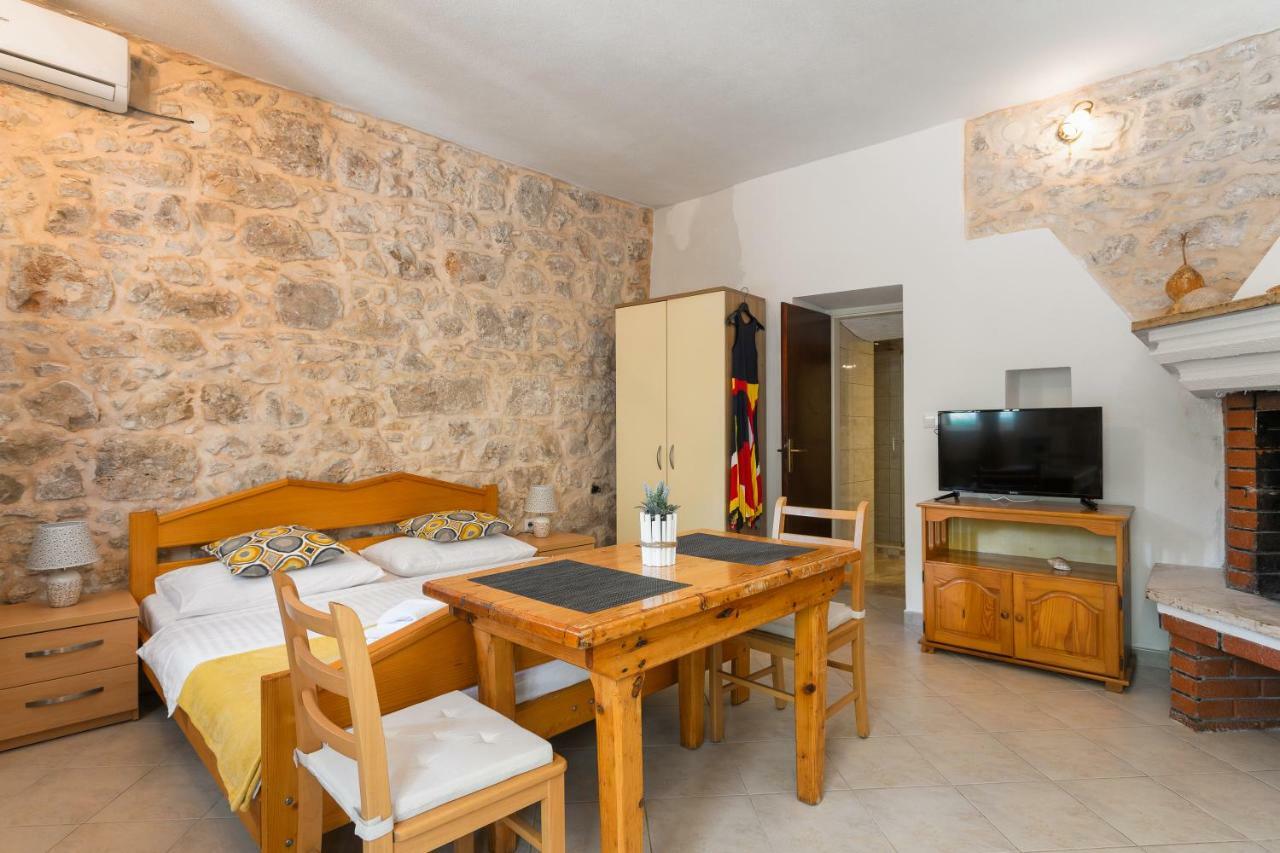 Golden Bay Hvar Hvar Town Exterior photo